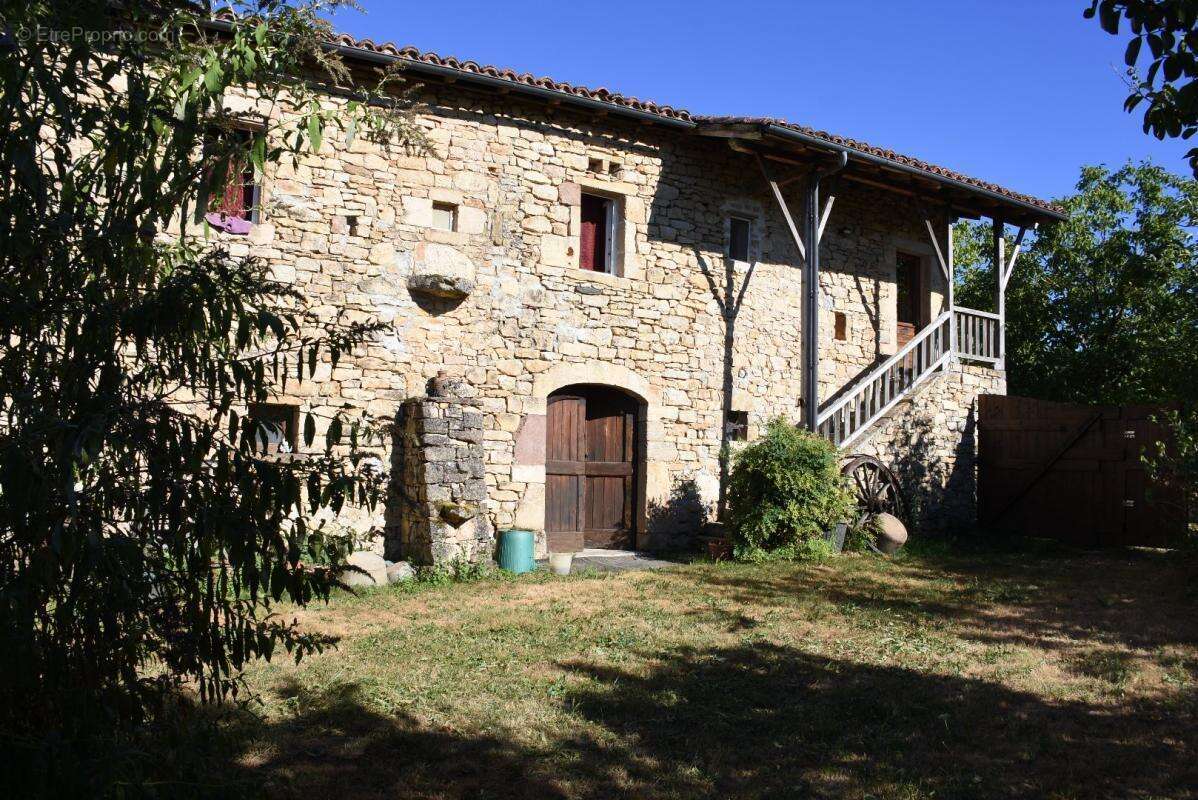 Maison à LENTILLAC-SAINT-BLAISE