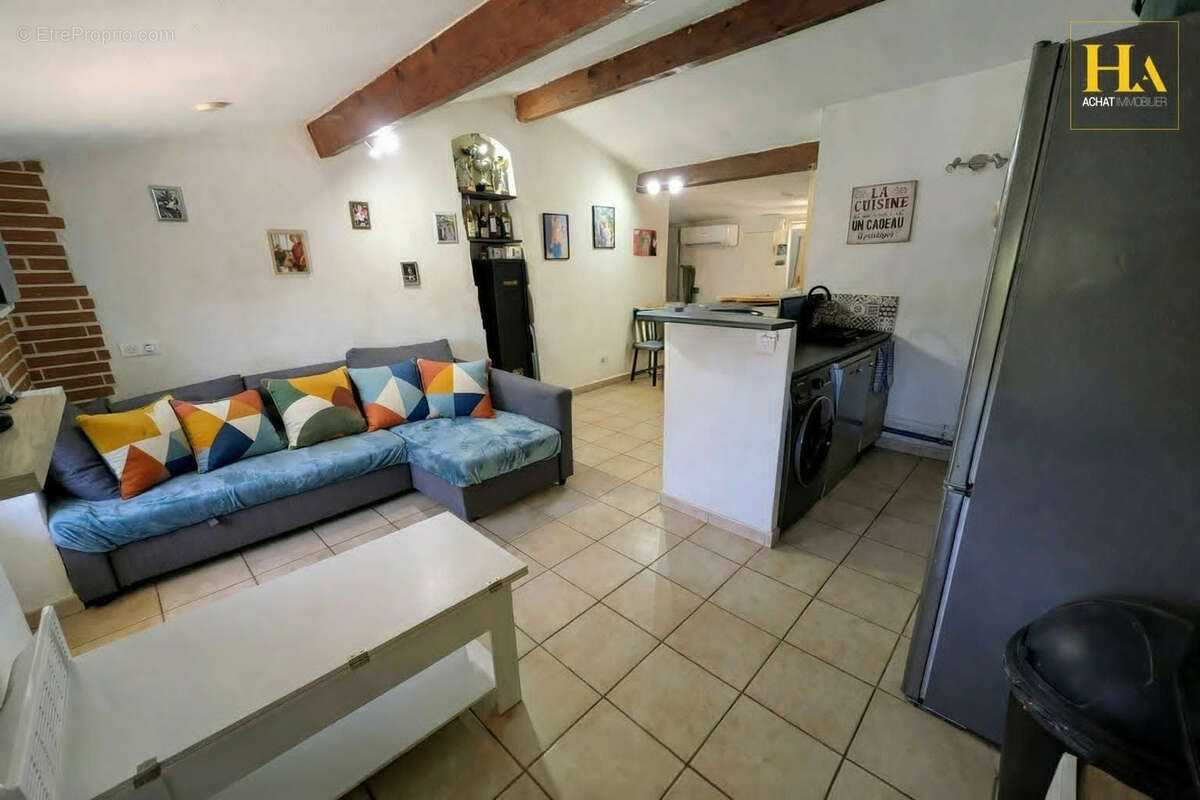 Appartement à AURIBEAU-SUR-SIAGNE