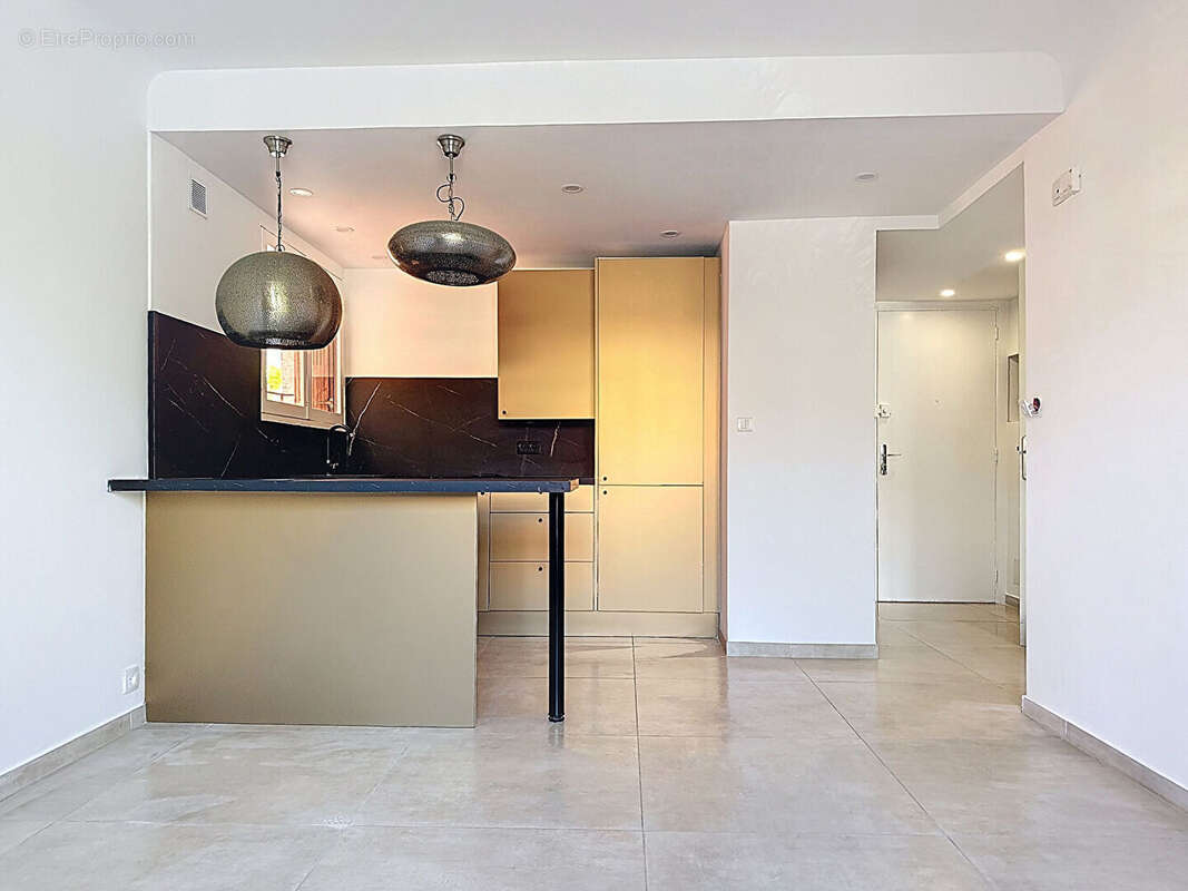 Appartement à SAINT-RAPHAEL