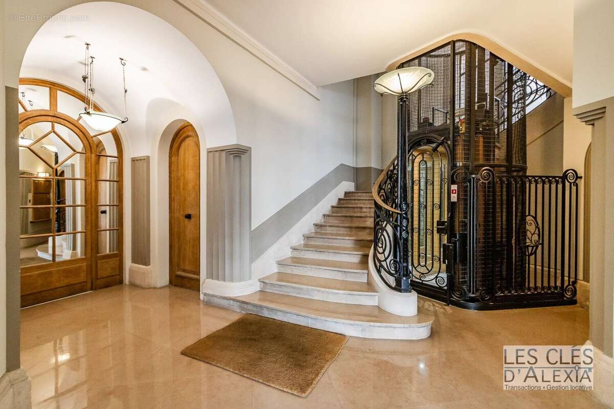 Appartement à LYON-6E