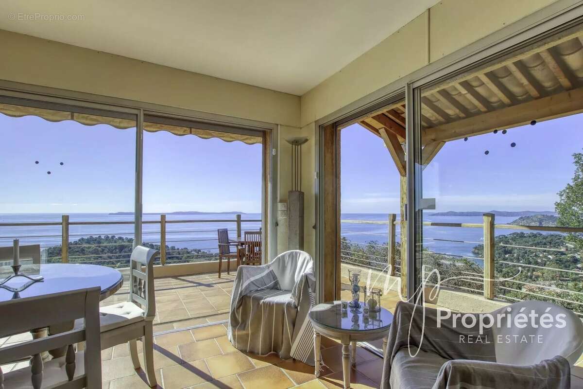 Maison à RAYOL-CANADEL-SUR-MER