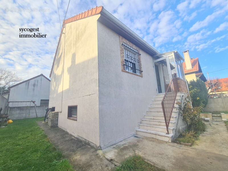 Maison à AULNAY-SOUS-BOIS