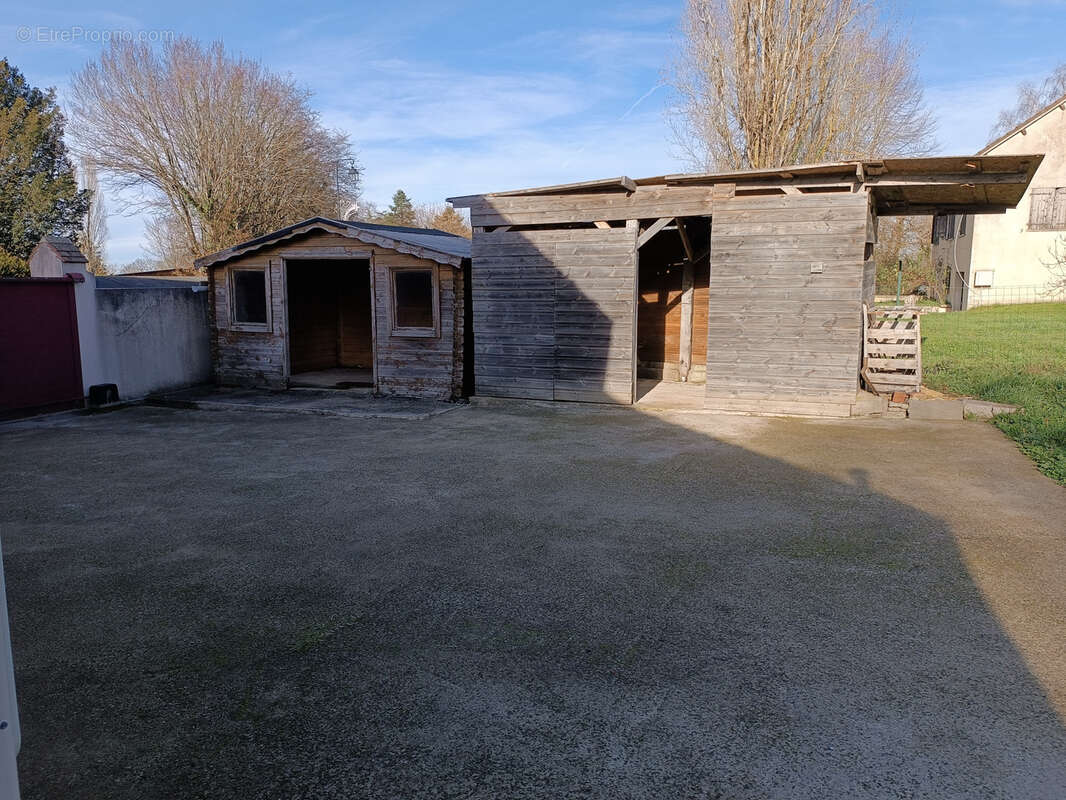 Maison à MORNAY-BERRY