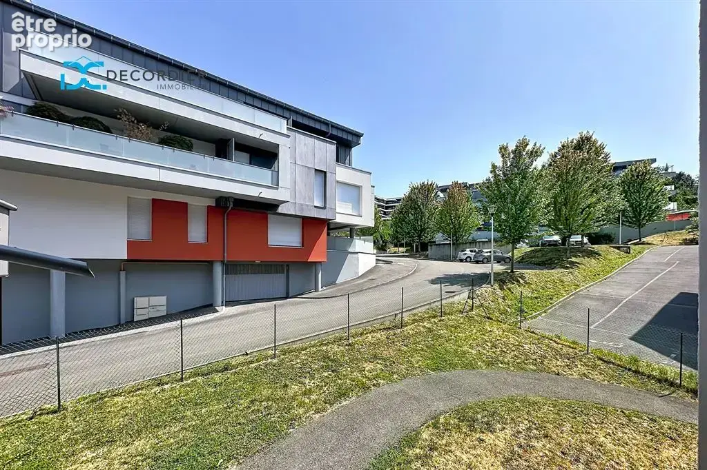 Evian t3 balcon terrasse - photo 9