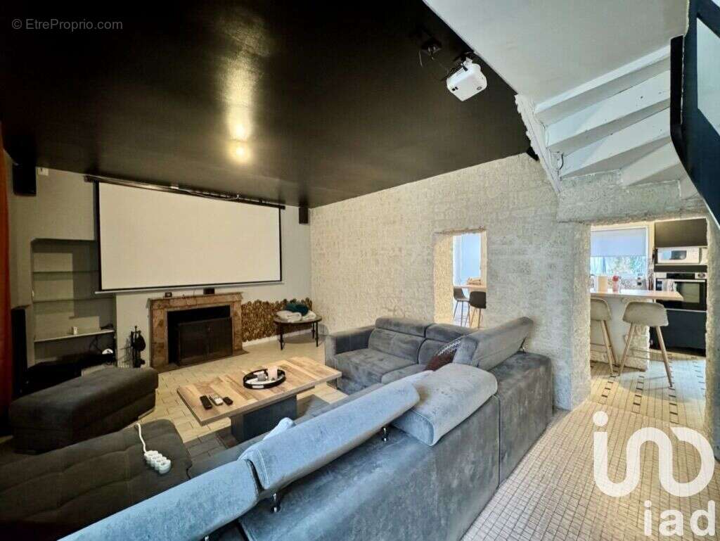 Photo 2 - Maison à L&#039;ILE-BOUCHARD