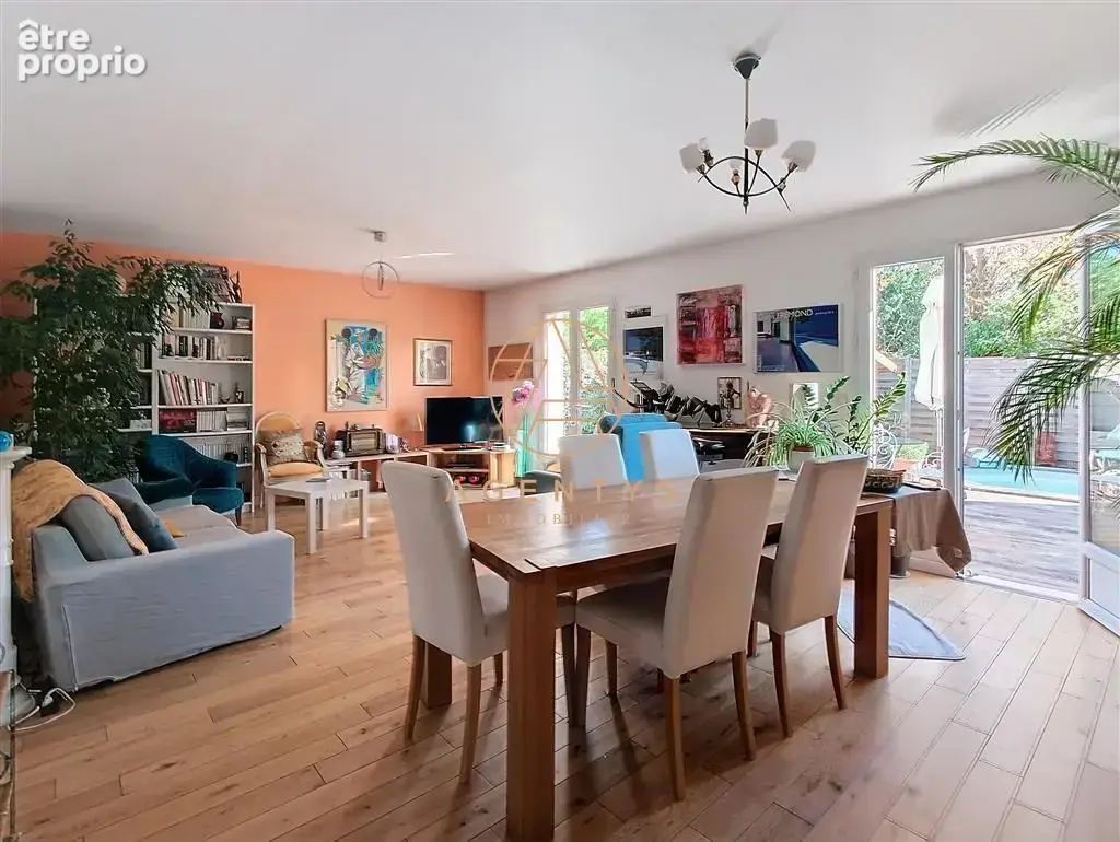 Maison 7 pièces 136 m² à vendre à Saint-Maur-Des-Fosses (94100) - photo 3