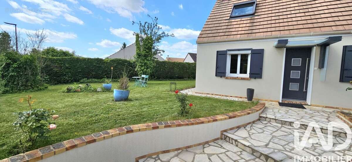 Photo 5 - Maison à ATTAINVILLE