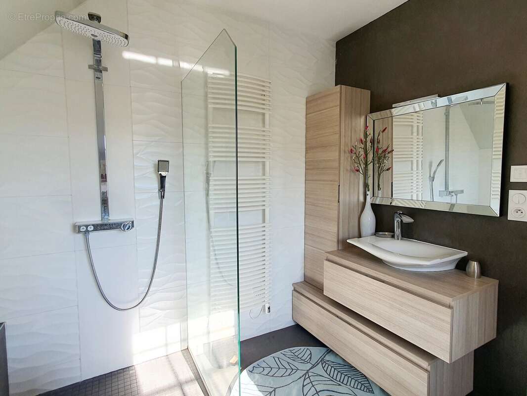 Maison à SAINTE-FOY-LA-GRANDE