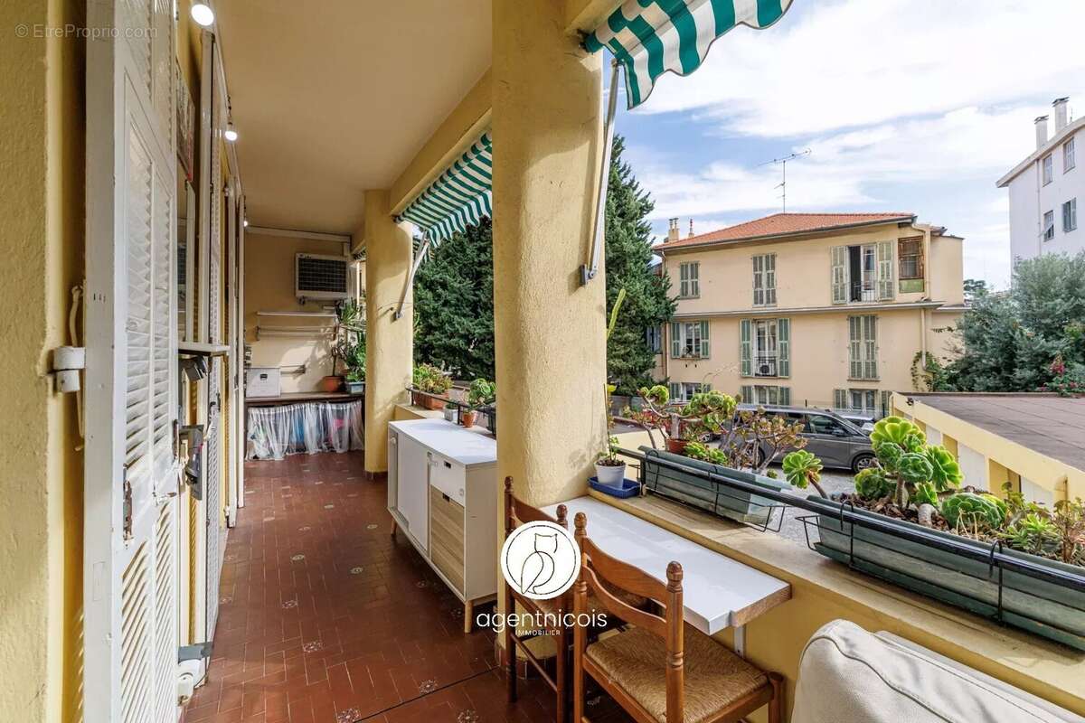 Appartement à NICE