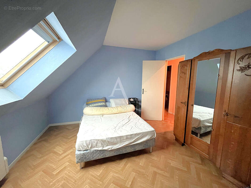 Maison à BRIE-COMTE-ROBERT