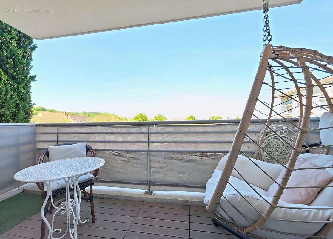 Appartement à LA VERPILLIERE