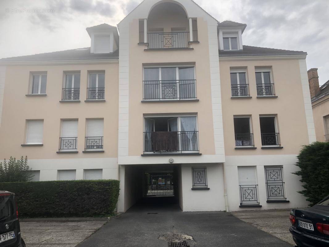 Appartement à MORANGIS