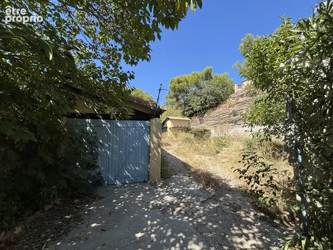 Maison 3 pièces à rénover – La Valentine / Route des 3 Lucs - photo 18