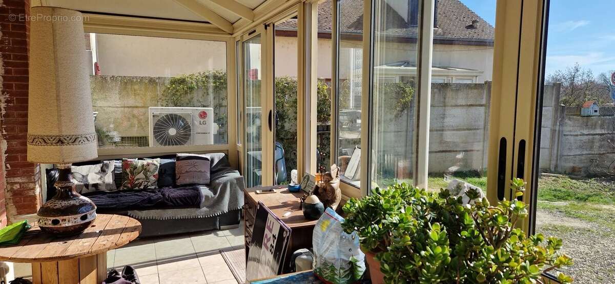 Maison à MISY-SUR-YONNE