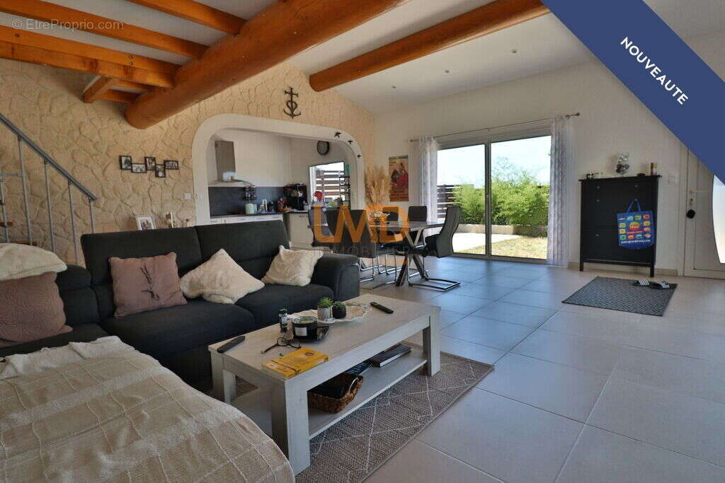 Double habitation T4 92 m2 + T2 85 m2 - photo 16