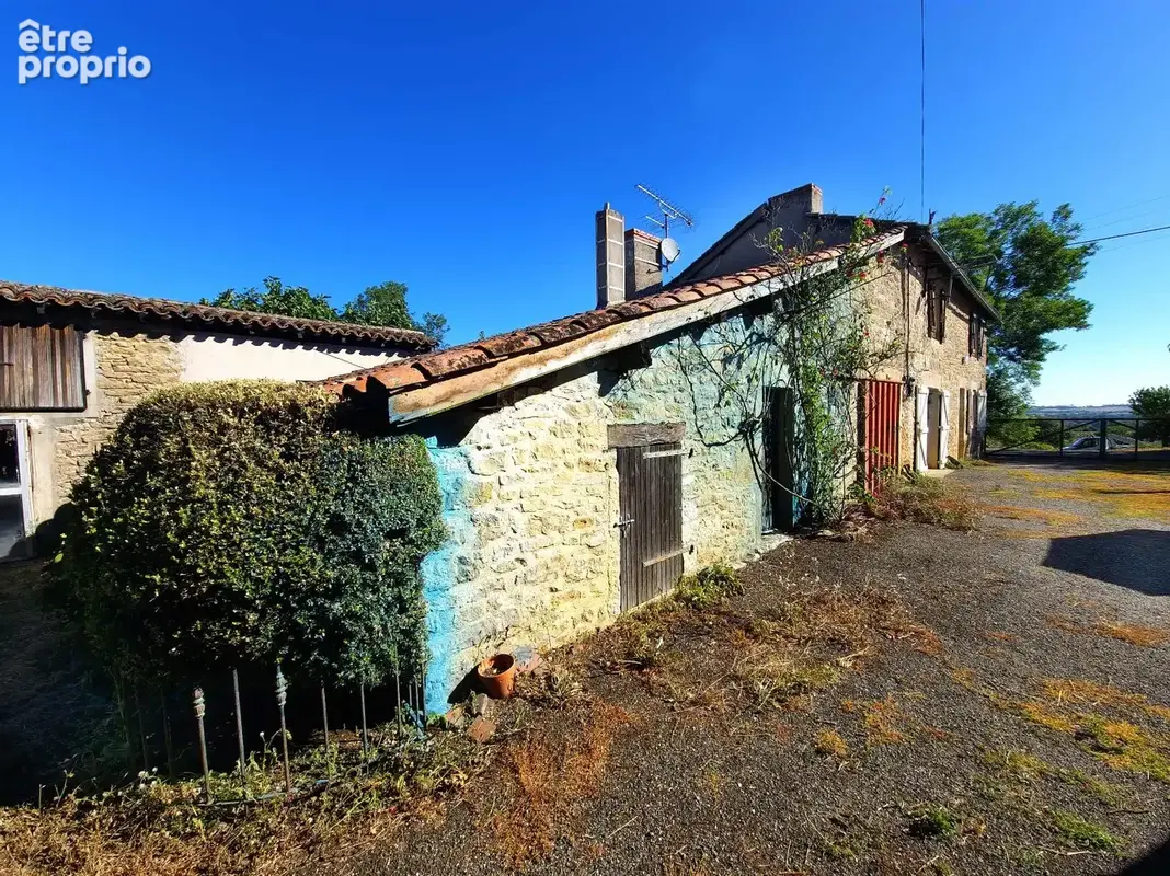 Maison en pierres, secteur de Caylus - photo 2