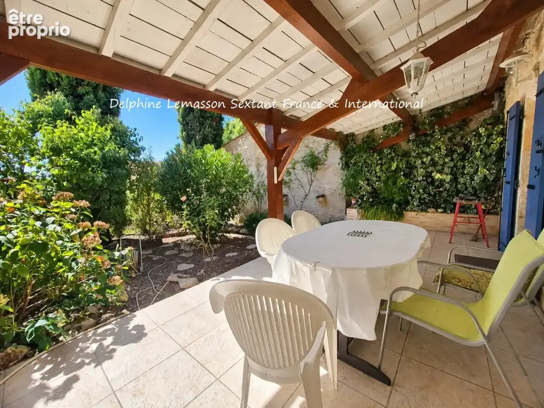 Maison de caractère aux accents méditerranéens  proche Golf des Vigiers - photo 8