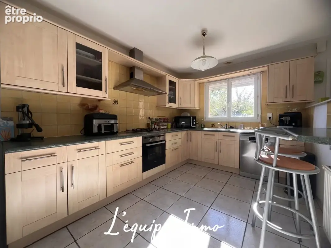 Villa plain pied t6 avec piscine - photo 4