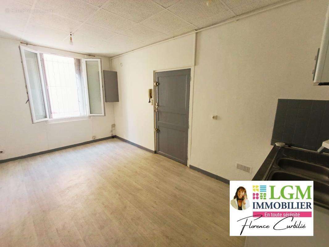 Ensemble immobilier de deux appartements pouvant être réunis en une maison de ville - photo 15