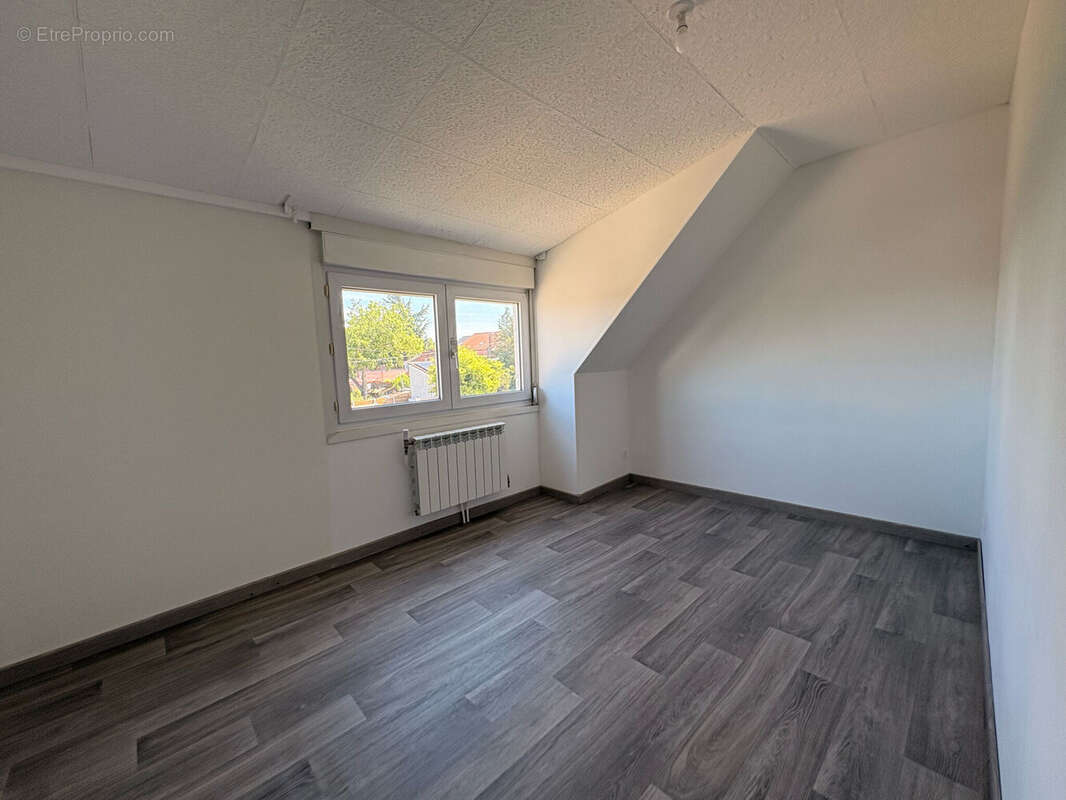 Maison 84 m² à Bully-Les-Mines  - photo 6