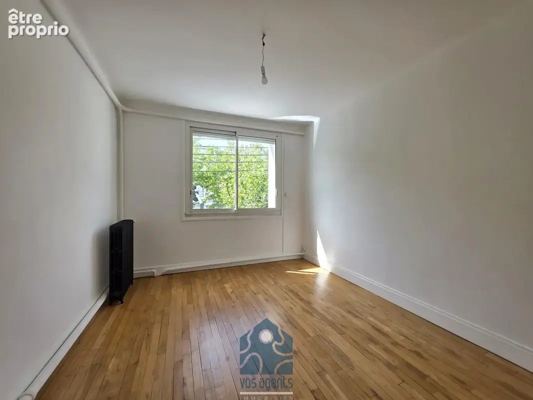 Appartement T4 avec garage, parking, local bureau, cave et jardin commun - photo 8