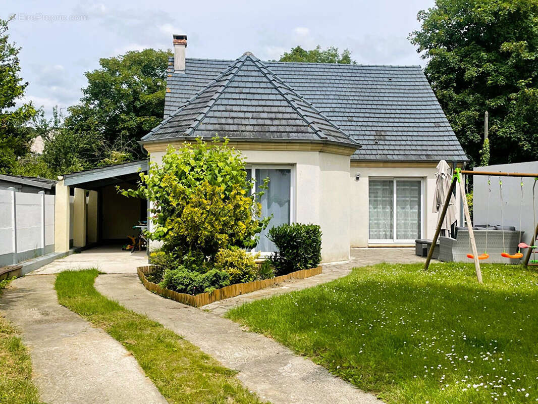 Maison à SAINT-LEU-LA-FORET