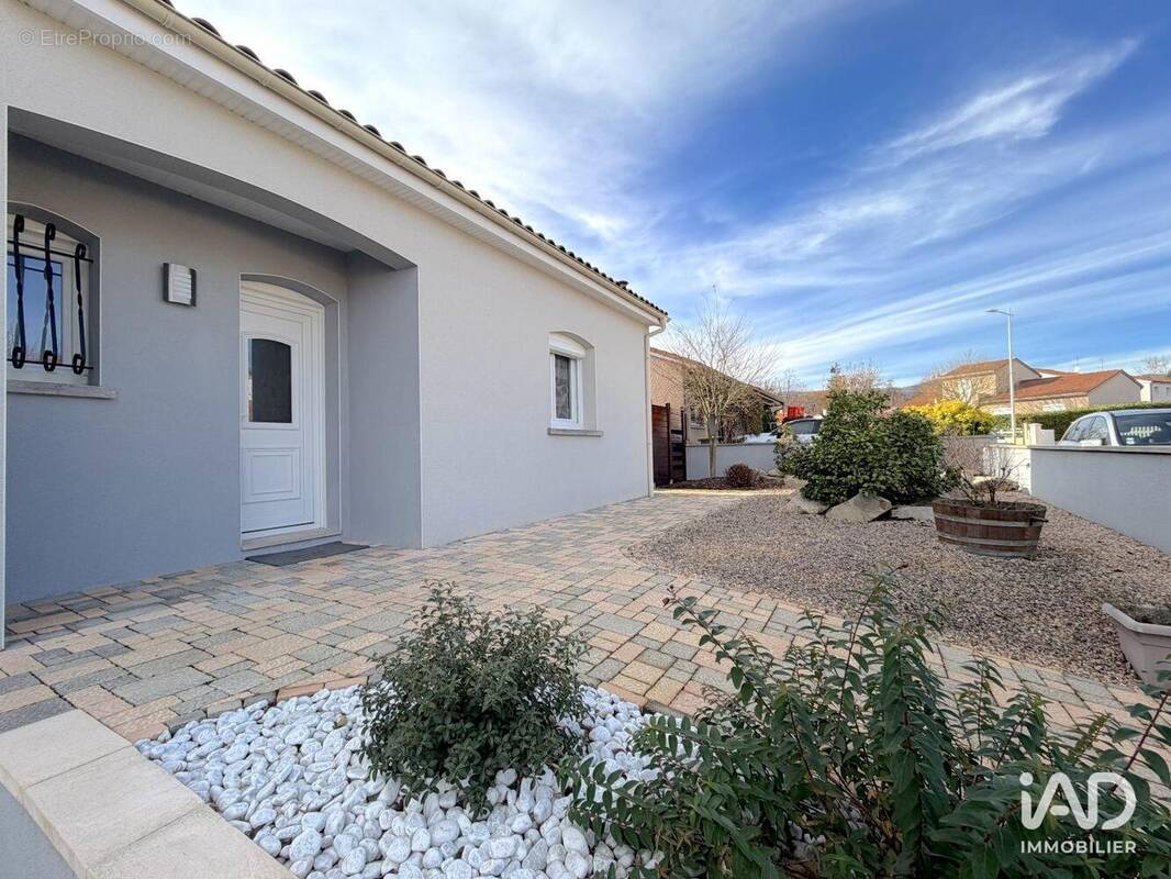 Photo 1 - Maison à BLANZAT