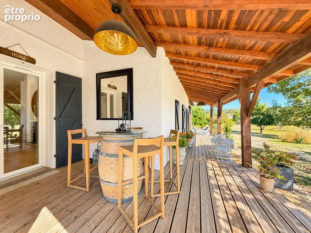 Belle maison restaurée avec piscine, proche Villeréal - photo 13