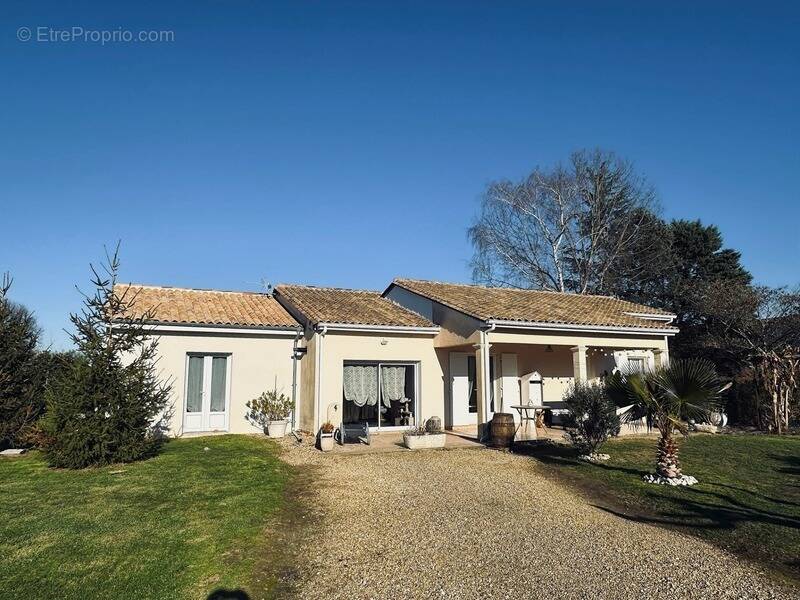 Maison à LA FORCE