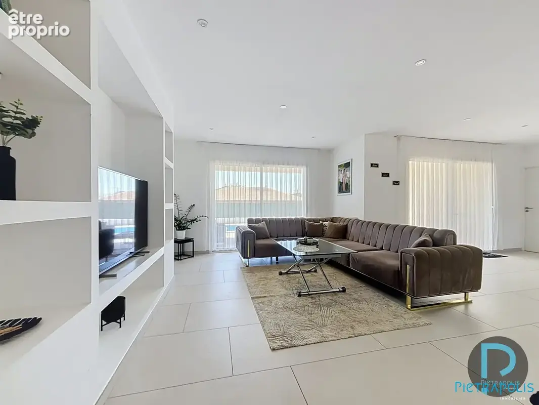 Maison 137 m² à Vonnas  - photo 2