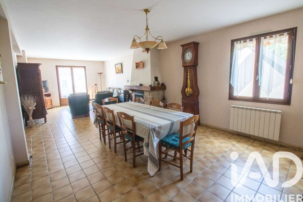 Photo 4 - Maison à RANNEE