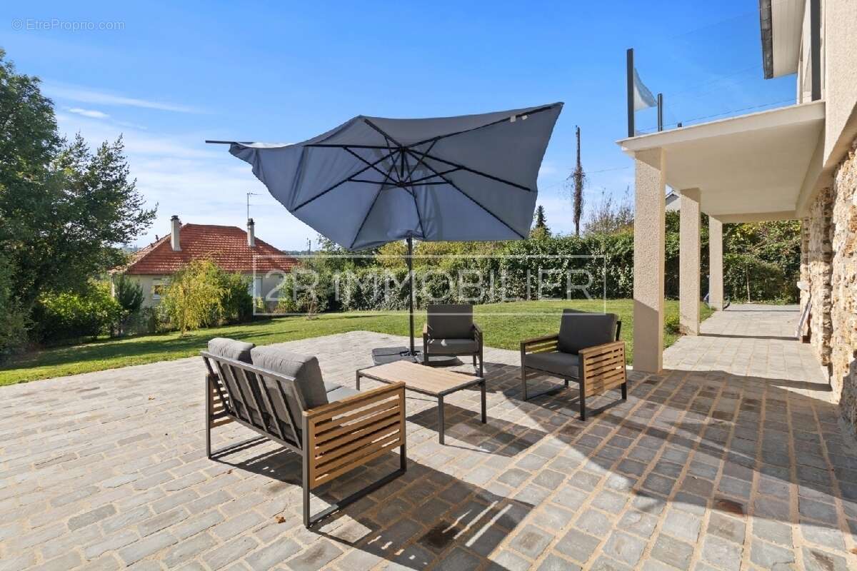 Maison à THORIGNY-SUR-MARNE