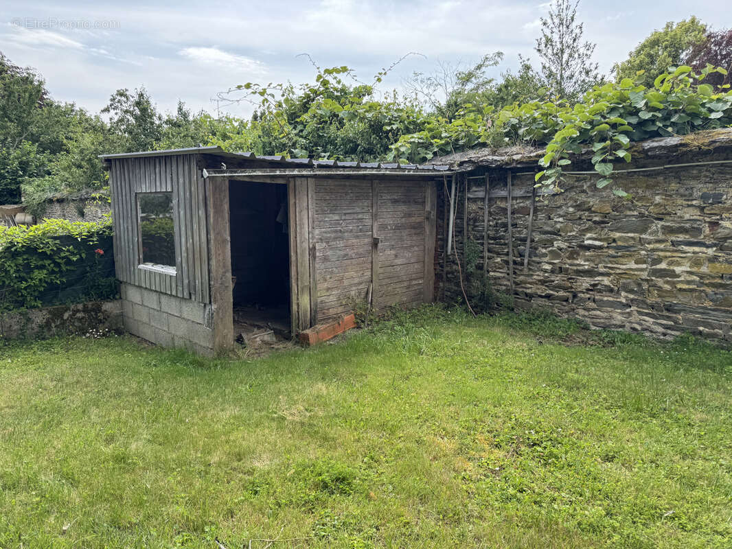 Maison à JANZE