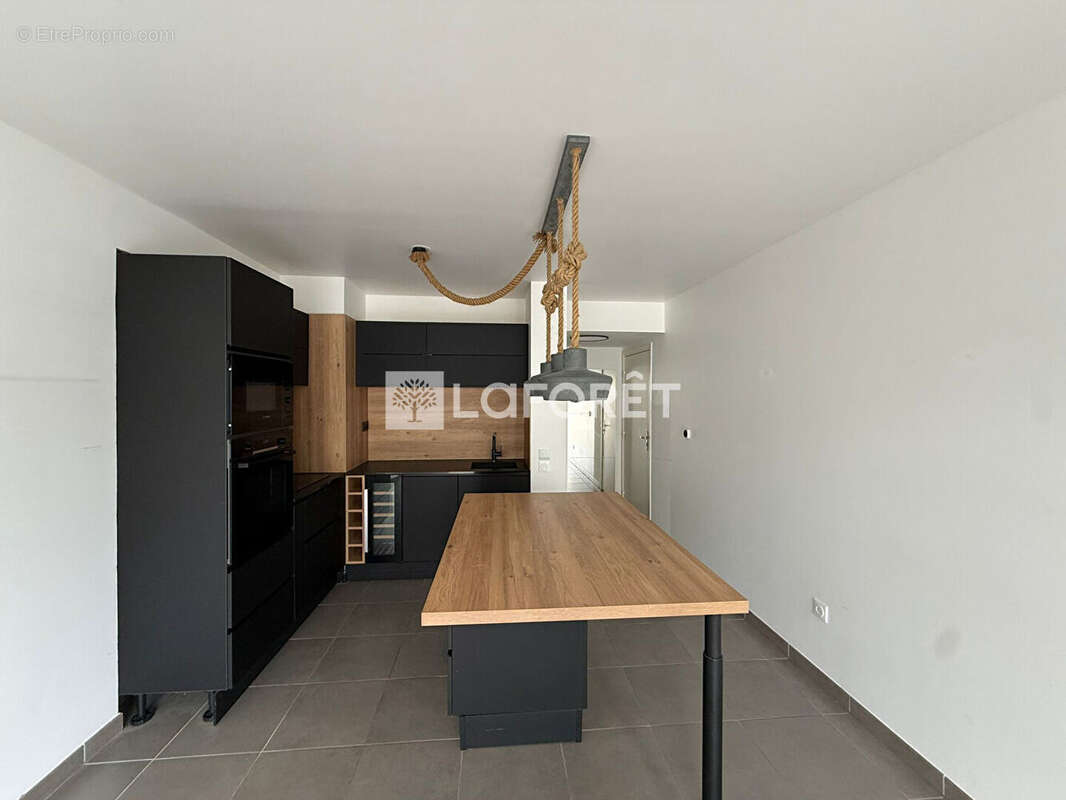 T3 62 m² env. Bayonne ? Dernier étage, terrasse, parking - photo 3