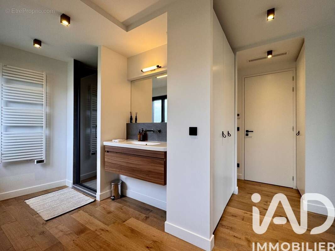 Maison 140 m² à Regneville-Sur-Mer  - photo 8