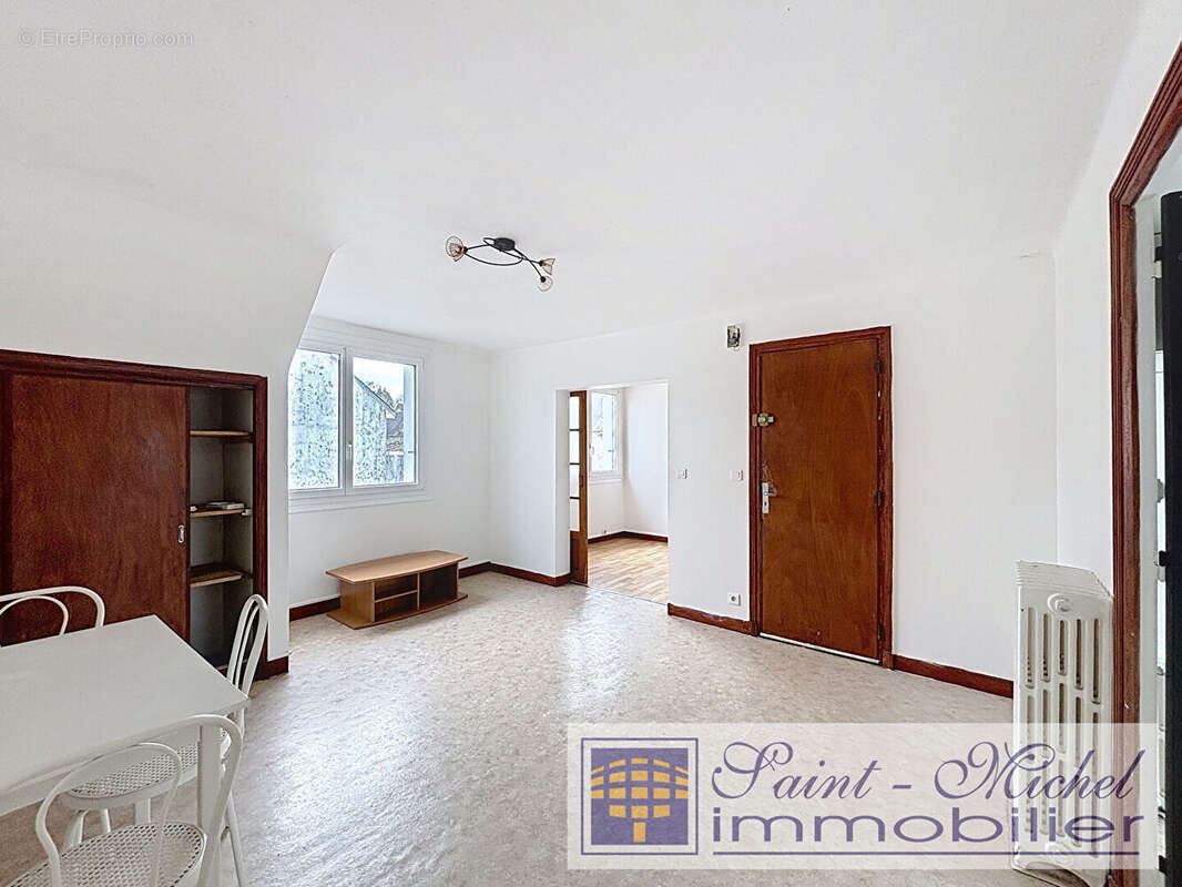 Appartement à QUIMPERLE