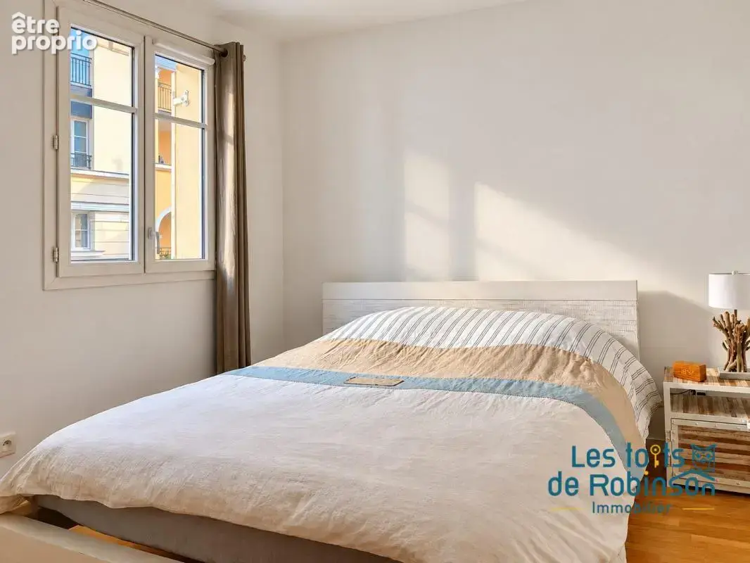 2 pièces idéalement situé proche commerces et transport - photo 8