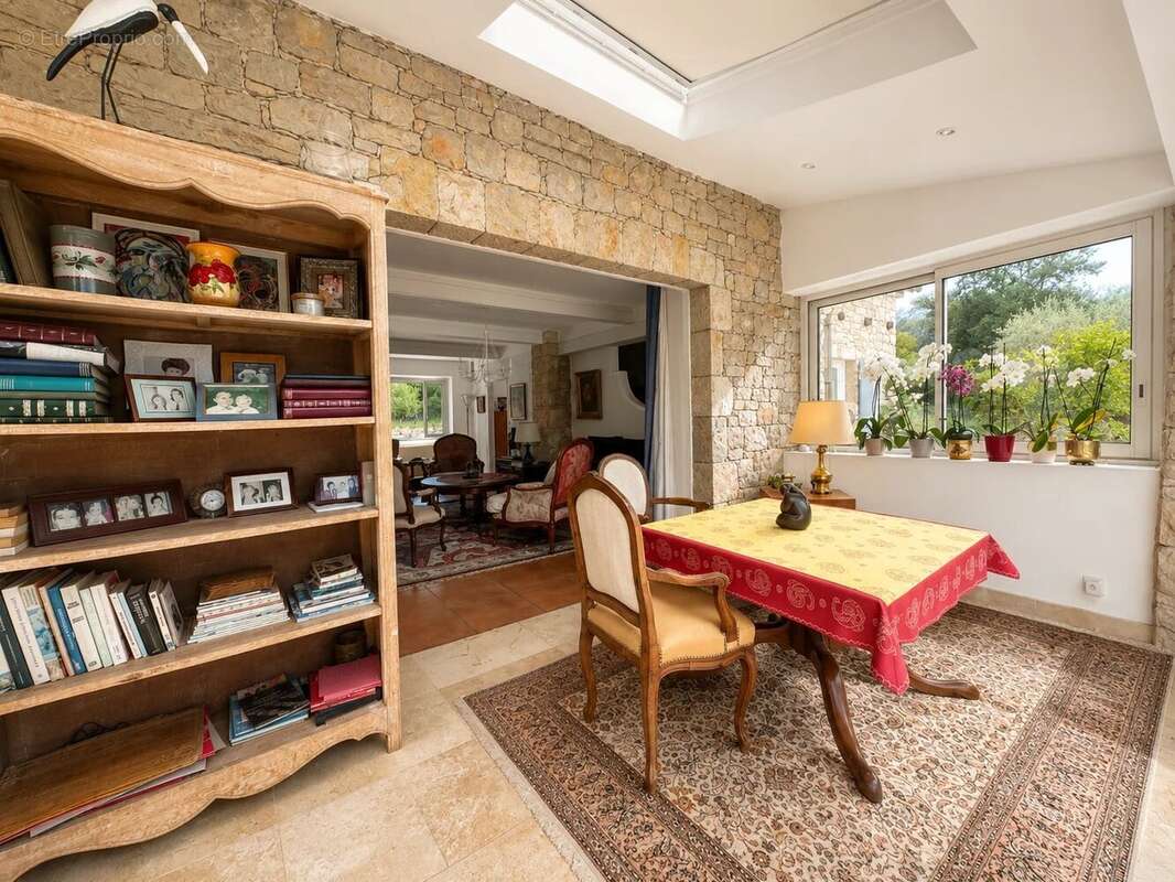 Maison à FAYENCE