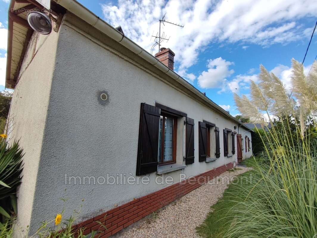 Maison à BEAUMESNIL