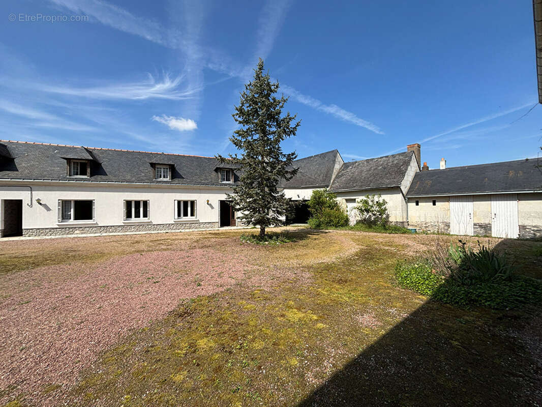 Maison à BEAUFORT-EN-VALLEE