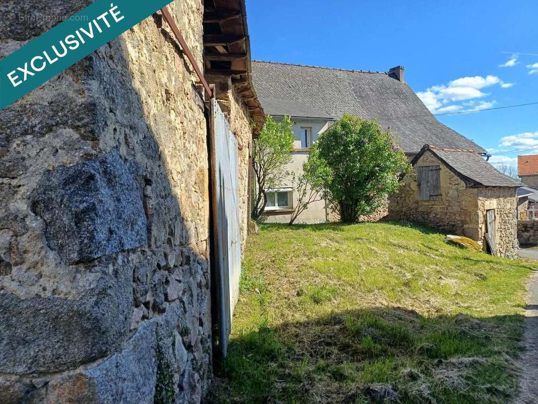 Photo 6 - Maison à LANUEJOULS