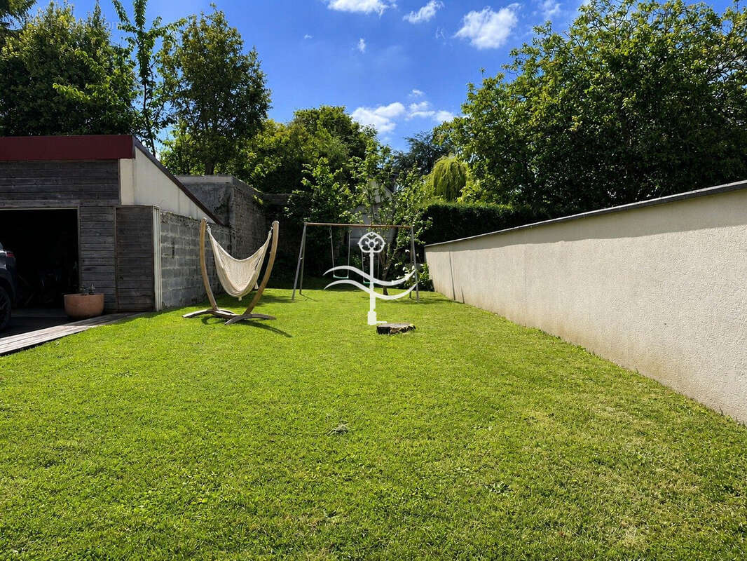 Maison à BIEVILLE-BEUVILLE