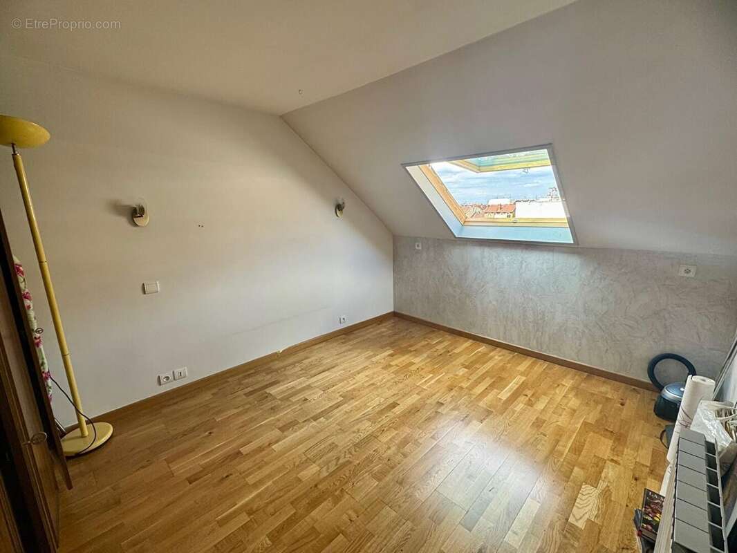 Appartement à VILLENEUVE-SAINT-GEORGES