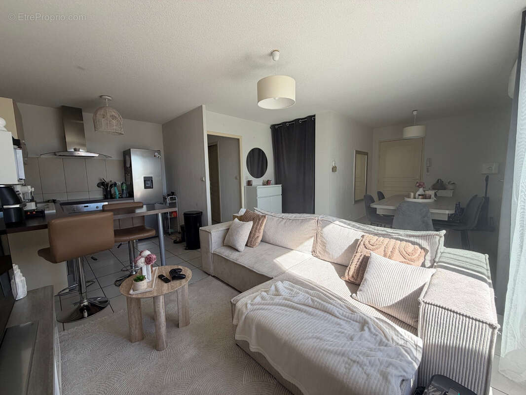 Appartement T3 avec parking, terrasse et climatisation - photo 3