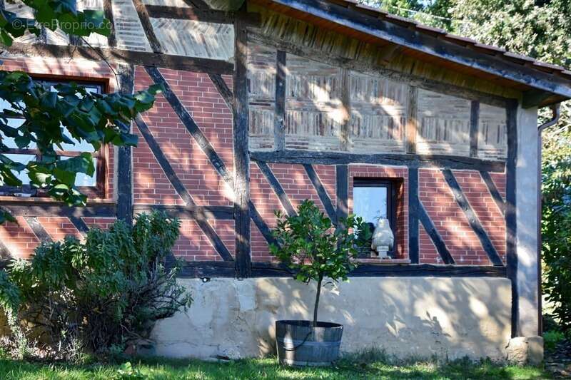 Maison à CASTELNAVET