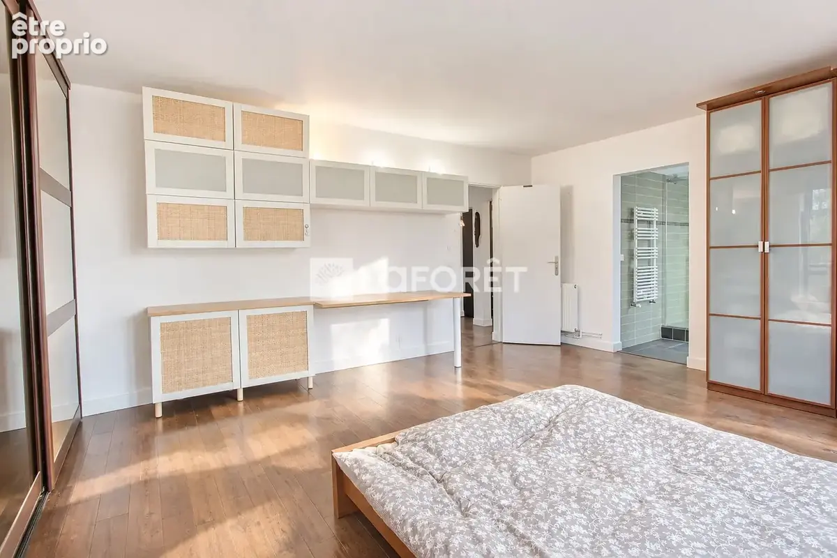 Nanterre centre 105 m² - 3 chambres - séjour 40 m² - parking - photo 8