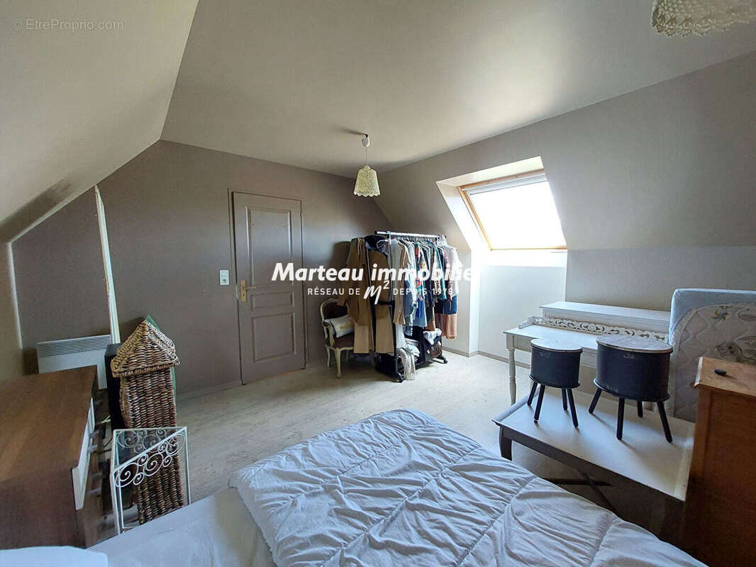 LA BAZOGE - Maison 6 pièce(s) 164 m2 - photo 18