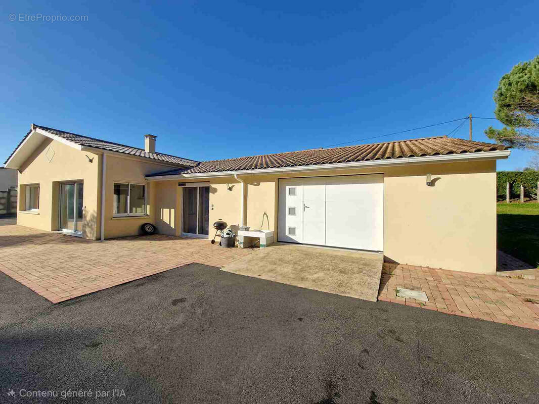 Maison à BLAYE
