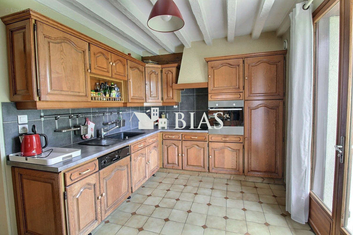 Maison à BOURG-ACHARD