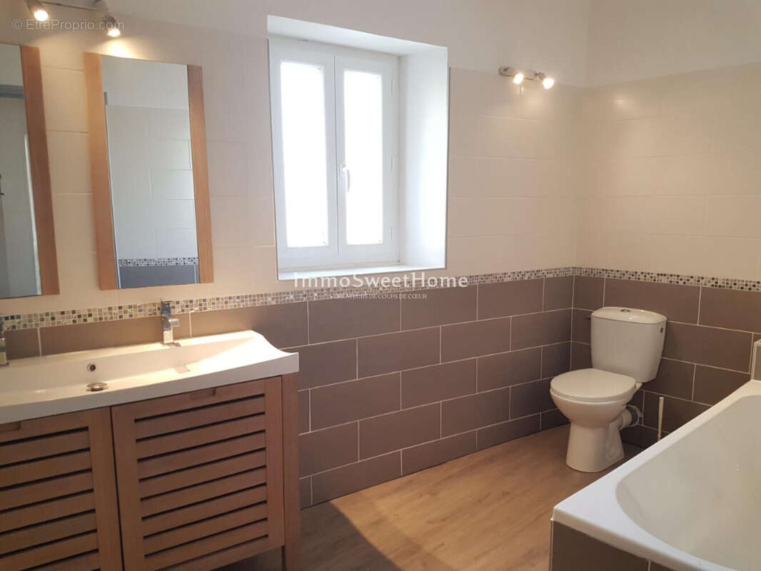 Appartement à MIRABEL-AUX-BARONNIES